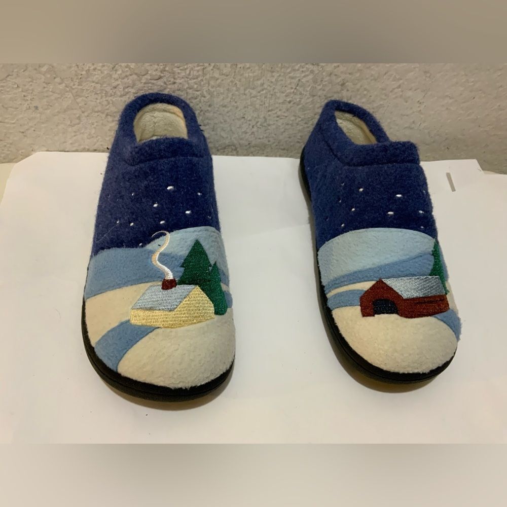 THE VERMONT COUNTRY STORE Starry Night Women’s Felted Winter Slippers SIZE 8 M